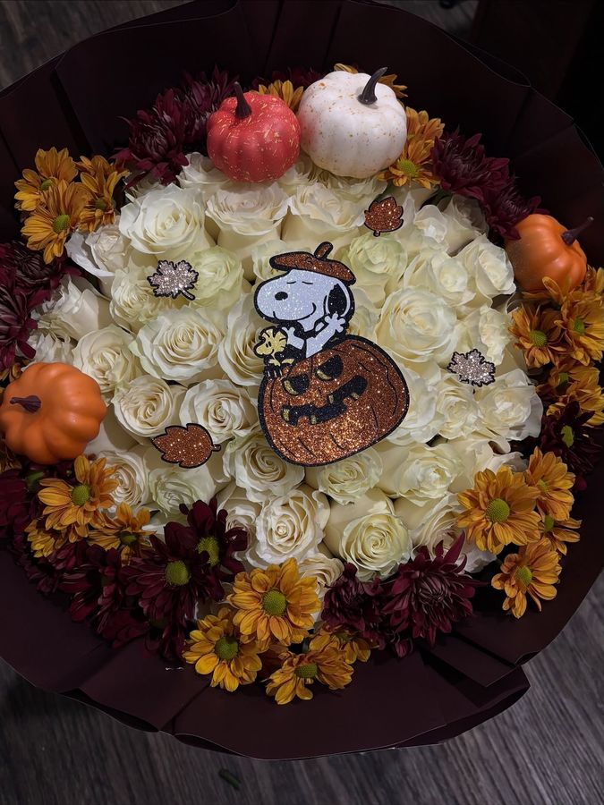 Snoopy fall bouquet